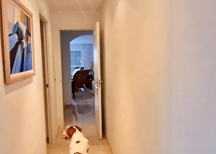 Beachfront 2 Bd & Private Garden * Марбелья