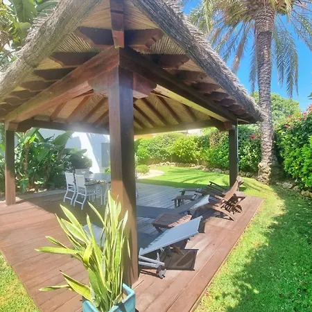 Apartman Beachfront 2 Bd & Private Garden Marbella